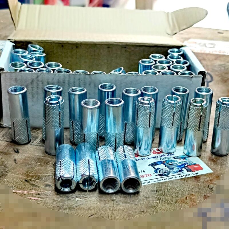 أكمون صلب تثبيت في الخرسانة مقاس 12 مللي علبة 50ق