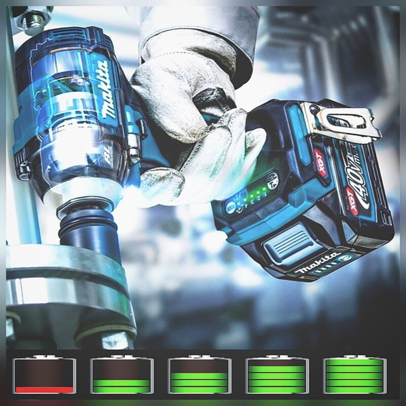 معدات تعمل بالبطارية