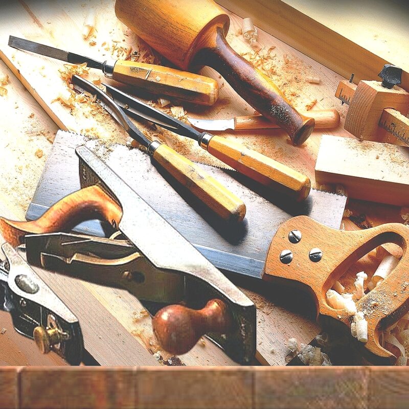 عِدّة نجارة يدوية